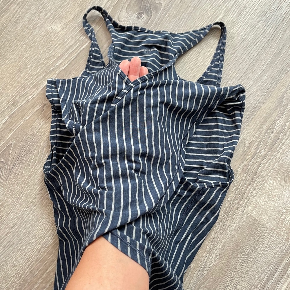 Lululemon cross back tank